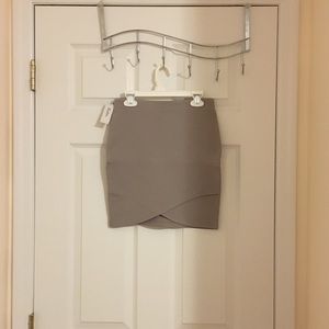 Aritzia XXS skirt modeled